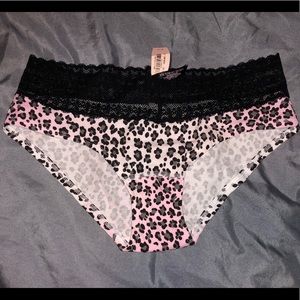 Victoria’s Secret underwear S